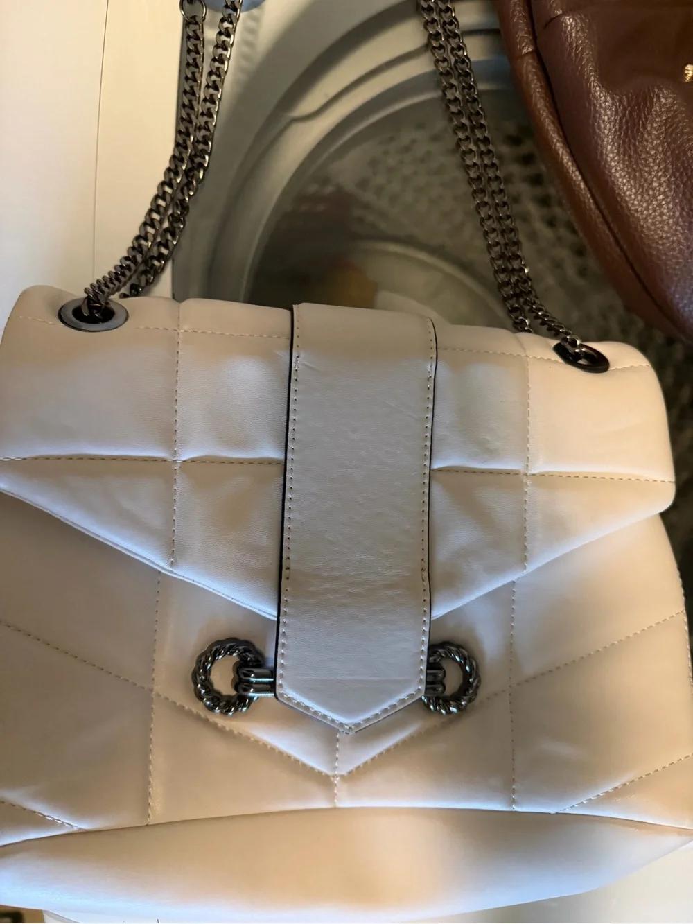 Bundle of purses handbags